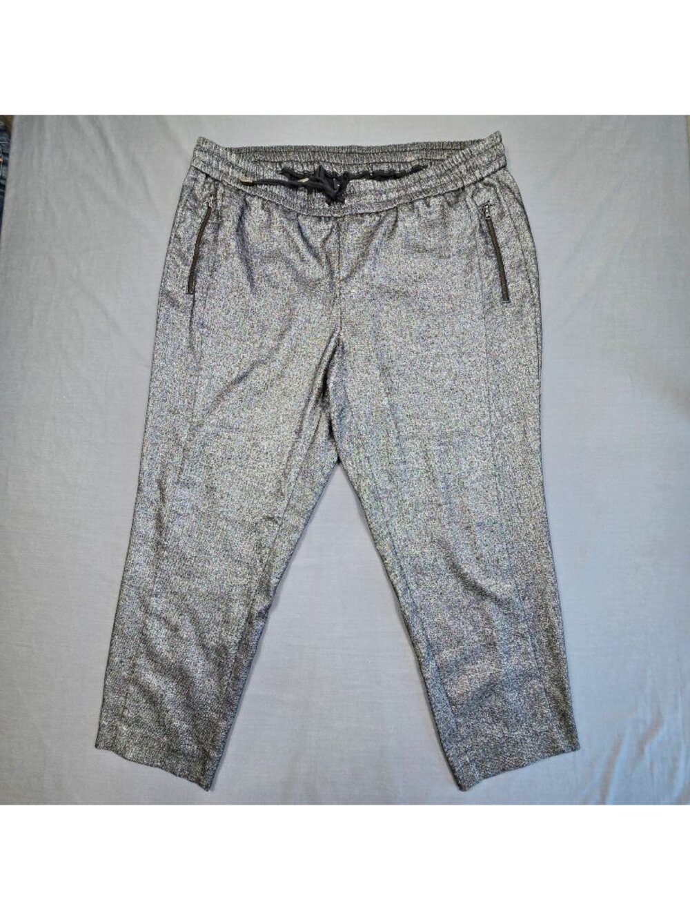 Lane Bryant Sz 18/20 Cropped Pants Black/Gray Stretch Elastic Waist Drawstring